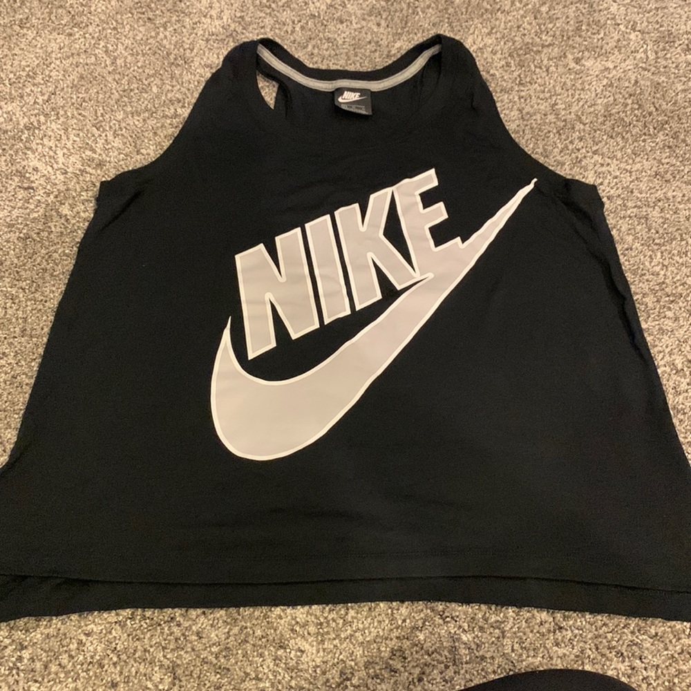 Nike Racerback Tank XL